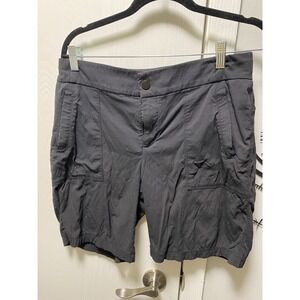 Athleta Womens Black Athletic 8.5 Inseam Shorts With Pockets Stretch Size 10